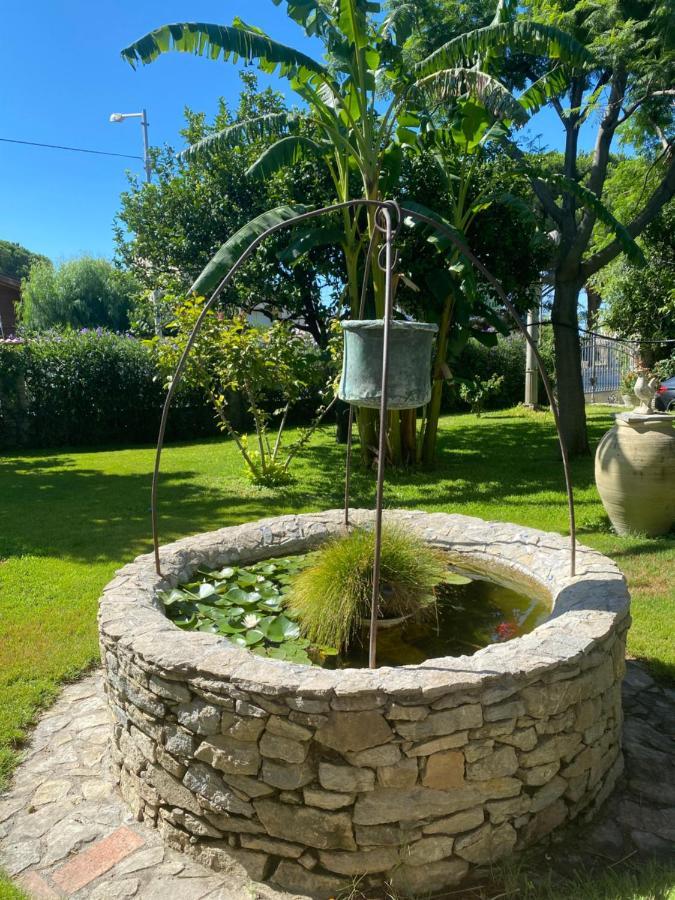 B&B Il Giardino Delle Meraviglie Melito Di Porto Salvo Exterior foto